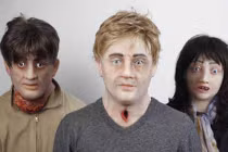 “Thây ma” dạo phố... tấn công con nghiện thuốc lá