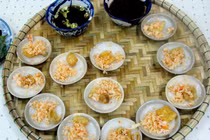 Những món đặc sản miền Trung được báo Tây nức lời khen ngợi