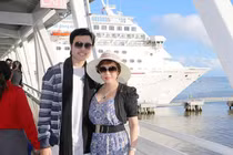 Chuyện ít biết về 2 cặp tình nhân lệch tuổi từng gây chấn động Vbiz