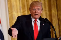 Điểm lại những quyết sách gây tranh cãi của Tổng thống Donald Trump