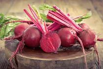 8 lý do bạn nên ăn củ cải đường thường xuyên 