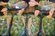 Những giống nho nhập ngoại gây sốt thị trường Việt