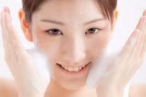 Bí quyết làm đẹp từ nước gạo để có làn da trắng mịn không ngờ 