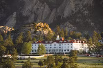 Run rẩy thăm địa danh ma ám truyền cảm hứng cho phim kinh dị Mỹ