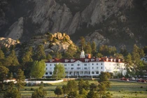 Run rẩy thăm địa danh ma ám truyền cảm hứng cho phim kinh dị Mỹ