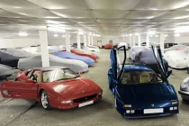 Bộ sưu tập siêu xe... cầm cố “cực khủng"