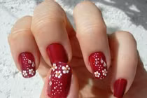 Gợi ý những mẫu nail tuyệt đẹp đi chơi Tết 2019 