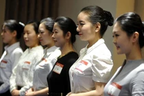 Mỹ nữ khoe sắc trong cuộc thi tuyển tiếp viên hàng không