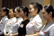 Mỹ nữ khoe sắc trong cuộc thi tuyển tiếp viên hàng không