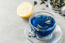 Vô vàn công dụng bất ngờ của loại trà hoa màu ngọc bích 