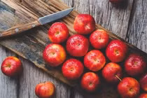 Không ngờ táo tốt cho sức khỏe nhờ chứa tới 100 triệu vi khuẩn này