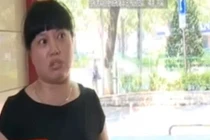 Tránh bồi thường cho khách, chủ quán nuốt chửng con gián 