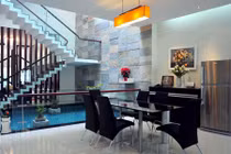 Bên trong nhà đẹp Quy Nhơn xuất hiện trên báo Anh