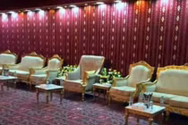 Bất ngờ tiệc cưới cực xa hoa sau song sắt