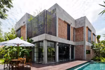 Ngắm biệt thự Thảo Điền khiến báo Tây mê mẩn