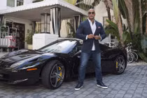 Tài sản kếch xù của nam diễn viên thu nhập cao nhất Hollywood