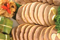 Hóa chất nào đang đầu độc bữa ăn người Việt năm 2017