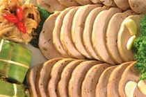 Hóa chất nào đang đầu độc bữa ăn người Việt năm 2017