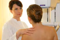 Xạ trị ngắn ngày có lợi hơn cho bệnh ung thư vú 
