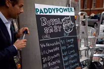 Giới cá cược “phát sốt” vì em bé của công nương Anh