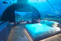 Video: Khu nghỉ dưỡng xa hoa dưới lòng đại dương độc nhất thế giới