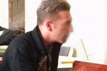 Giáo viên nước ngoài dâm ô với trẻ em lĩnh 4 năm tù