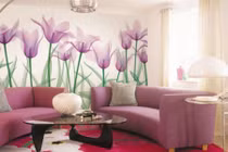 Trang trí phòng đẹp lạ với giấy dán tường họa tiết hoa lá