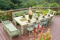 Mê mẩn cách thiết kế bàn ăn lãng mạn ngoài trời