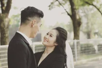 Ngắm nhan sắc và gu thời trang cực chất của bạn gái cầu thủ Tiến Linh