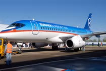 Soi máy bay Sukhoi Superjet 100 Nga sắp cung cấp cho Việt Nam
