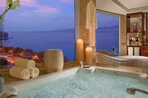 Những cách “tự sướng” tốn kém của đại gia