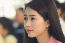 Ngỡ ngàng nhan sắc hoa hậu Việt khi rũ bỏ phấn son để mặt mộc 