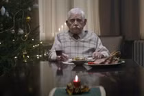 Quảng cáo Giáng sinh xúc động khiến hàng triệu người rơi lệ