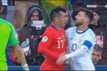 Sững sờ Messi: Xô xát đối thủ và ăn thẻ đỏ, ê chề rời Copa America
