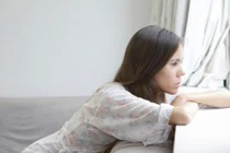 Ly hôn rồi, tôi vẫn bị chồng làm phiền