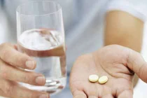 Hơn 2 tỉ đồng/18 tháng: Giá thuốc ung thư gây sốc