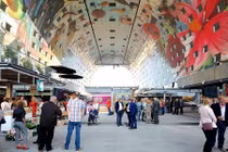 Khám phá tòa nhà chợ ẩm thực ấn tượng ở Hà Lan