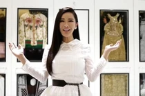 Bí quyết giữ nhan sắc trẻ như gái đôi mươi của nữ đại gia Jamie Chua U50