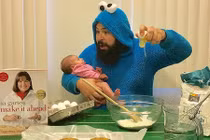 Cười té ghế với những bức ảnh hài hước của bố và con