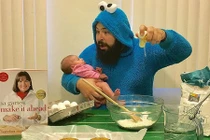 Cười té ghế với những bức ảnh hài hước của bố và con