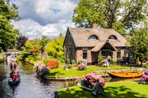 Những ngôi nhà xinh đẹp như chốn thiên đường ở Hà Lan