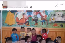 Sốc trước hình ảnh, startus trên Facebook của bảo mẫu đánh trẻ dã man ở Đà Nẵng