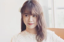 U40 Goo Hye Sun vẫn giữ làn da căng mịn trắng nõn nhờ bí kíp gì?