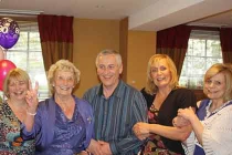 Hiếm thấy: Bốn chị em cùng mắc ung thu vú