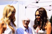 Cận cảnh cuộc sống “thừa tiền” của “ông trùm” F1