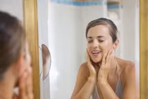 Mẹo ngăn ngừa da bị mẩn đỏ từ trong ra ngoài