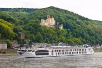 Khám phá tàu du lịch 5 sao vé 260 triệu/người