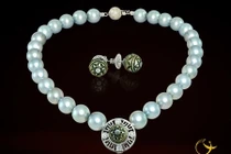 Vòng ngọc trai Việt Nam tặng phu nhân Obama có gì đặc biệt?