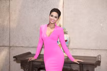 Hoa hậu H’Hen Niê tiết lộ bí quyết giữ dáng đồng hồ cát gợi cảm