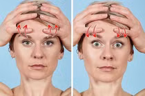 Bí quyết trẻ ra cả chục tuổi với 7 bài tập xoá nếp nhăn